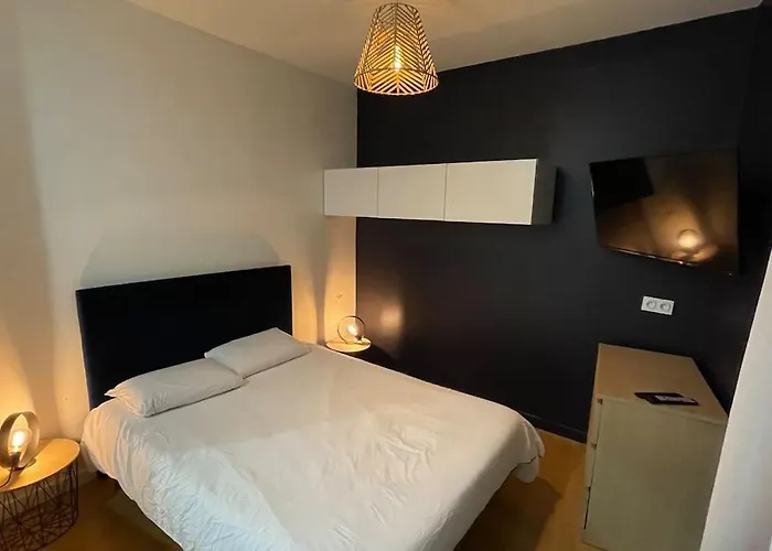 2 Pieces Au Coeur D\'Angers